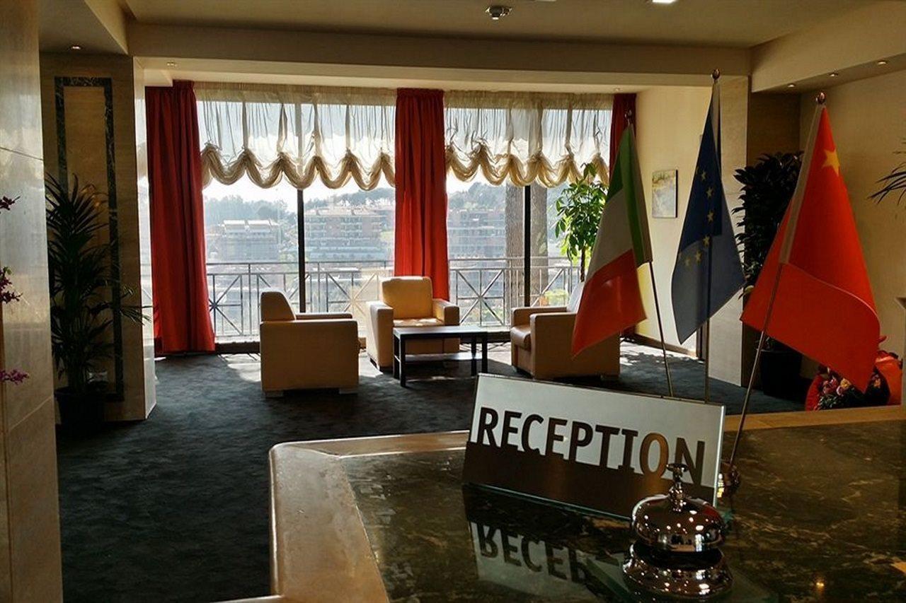Regal Park Hotel Rom Exteriör bild