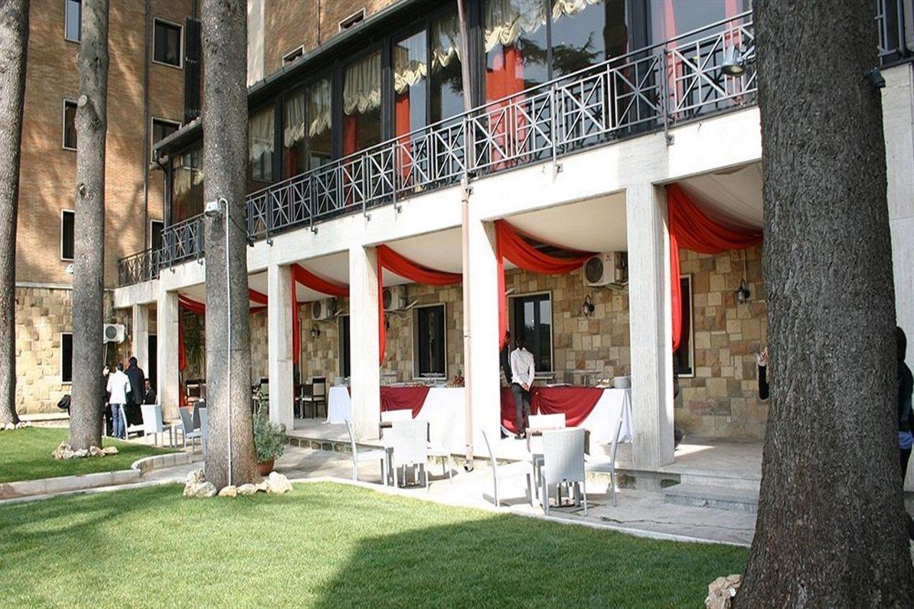 Regal Park Hotel Rom Exteriör bild